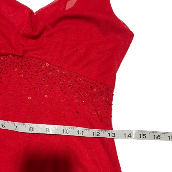 ALEX Evenings Cherry Red Beaded Cowl Neck
Formal Prom Dress Gown Size 4 Petite - Picture 14 of 17